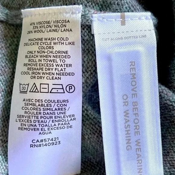 The Loft Women's Stitched Sleeve Sweater‎ Green Size XS - Picture 9 of 10